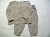více - 2510 Bavl. pyžamko béžové s barevnými hvězdičkami  GEORGE  12 m