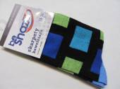 více - Ponožky černé s modrými a zelenými kostkami   v.30/32