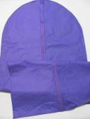 více - 1802 Obal na oblek z netkané textilie fialový, na zip   60 x 130cm