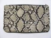 více - 0303 Kosmetická taštička s hadím vzorem   PRIMARK  23 x 14cm