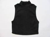 více - 2505 Krátké tílko se stojáčkem černé  BERSHKA   v.XS