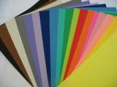 více - Barevné papíry A4  18 různých barev