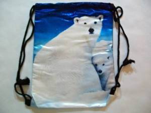 zvětšit obrázek - Vak na záda s ledními medvědy lesklý