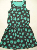 více - 2020 Bavl. tílkové šaty tm.šedé zelené palmičky  cca 8-9 let