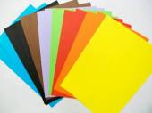 více - Barevné papíry A4  16 listů /2 x 8 barev/
