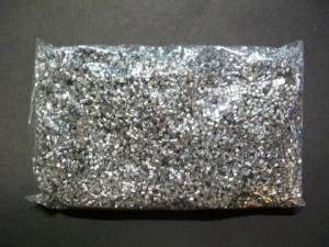 zvětšit obrázek - Metalické konfety stříbrné  25g