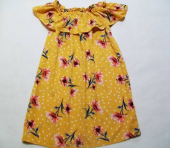 více - 1901 Lehké polyesterové šaty okrové s květy  PRIMARK  8-9 let  v.128/134