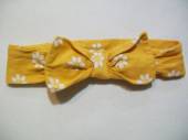 více - 1805 Bavl. čelenka medově žlutá s kytičkami, na suchý zip    obvod 42cm