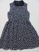 více - 1212 Polyesterové šaty se spodničkou tm.modré květované   GEORGE   8-9 let   v.128/134