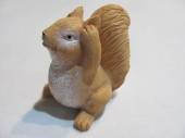 více - Polyresin veverka   v.8cm