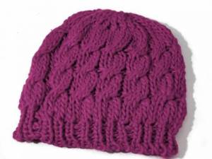 zvětšit obrázek - Dámská /dívčí/ pletená čepice s copánky -  růžovo-fialová